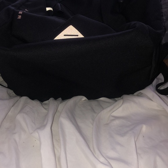 North face jester backpack - Picture 2 of 6